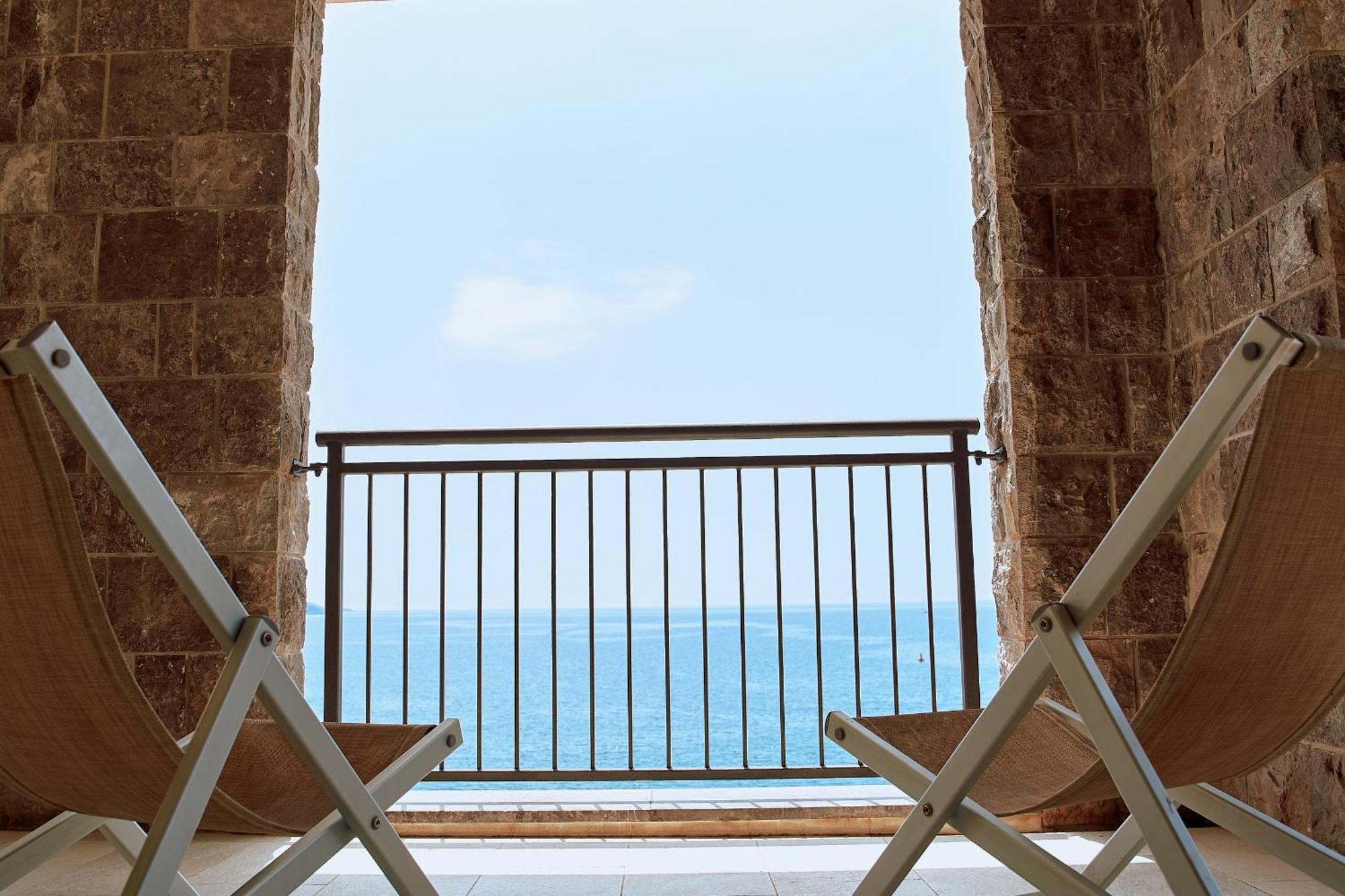 Lustica Apartments Marina Tivat Bagian luar foto